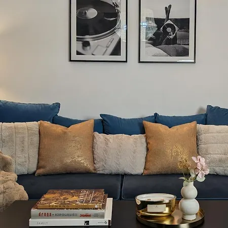 Bella Luna Luxury - Chic Old Town Varşova