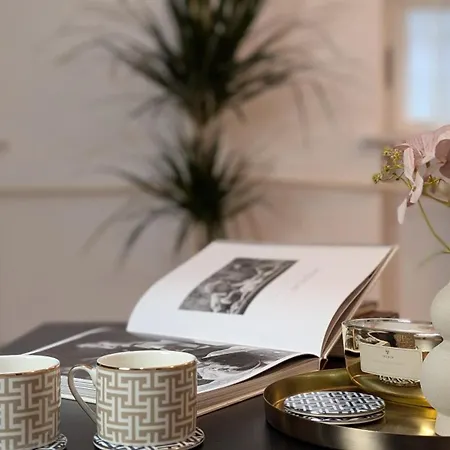 Daire Bella Luna Luxury - Chic Old Town Varşova